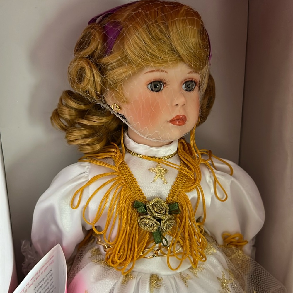 Paradise Galleries Delta Dawn Doll